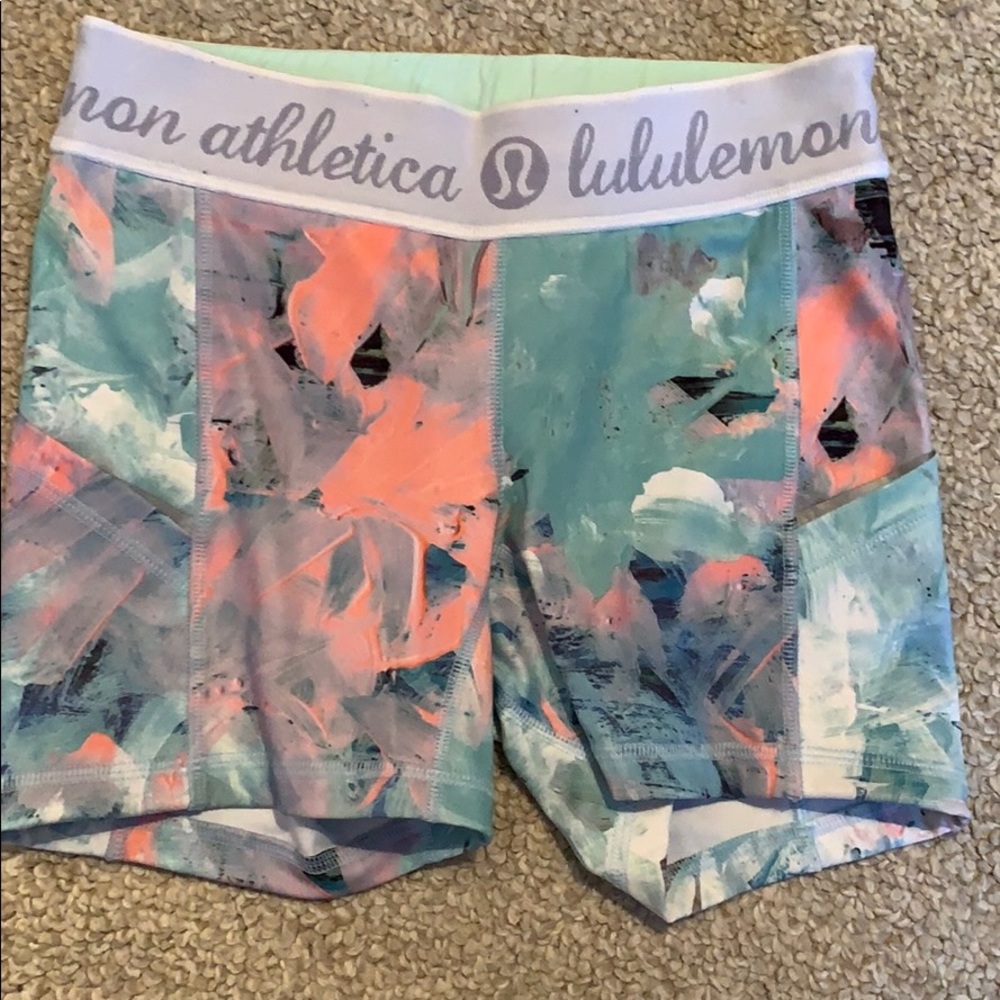 - Lululemon shorts